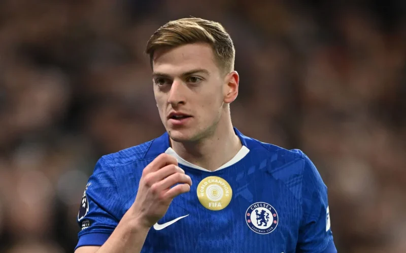 نيوكاسل يخطط لضم اثنين من مهاجمي تشيلسي في صفقة انتقالات صيفية مفاجئة